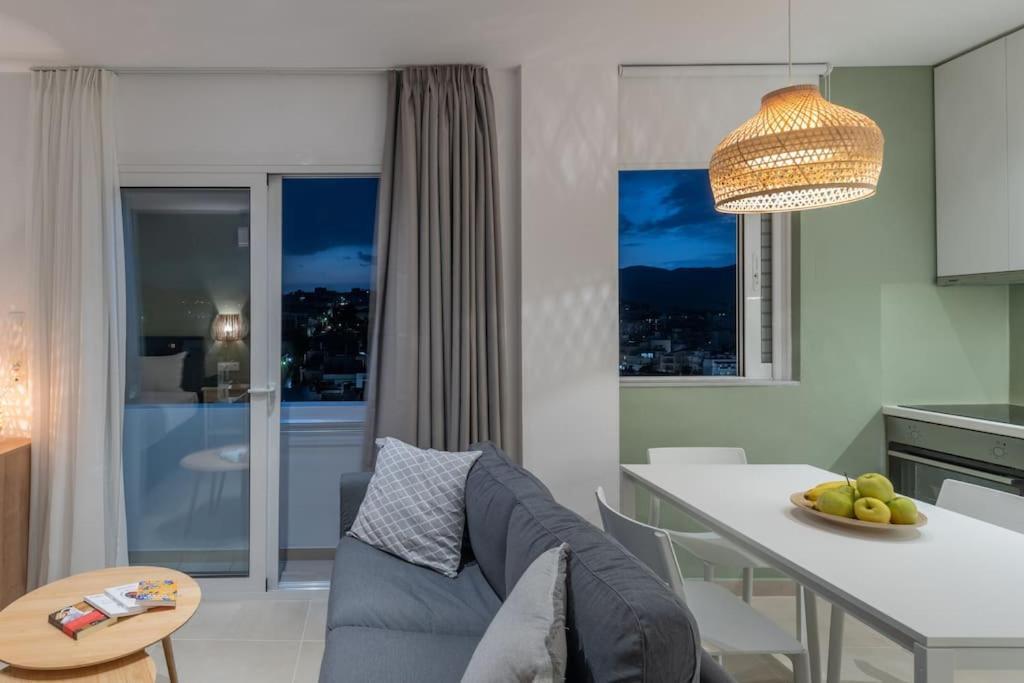 Olive Tree Home - Στούντιο Με Θέα Στο Κέντρο Ayos Nikolaos Dış mekan fotoğraf